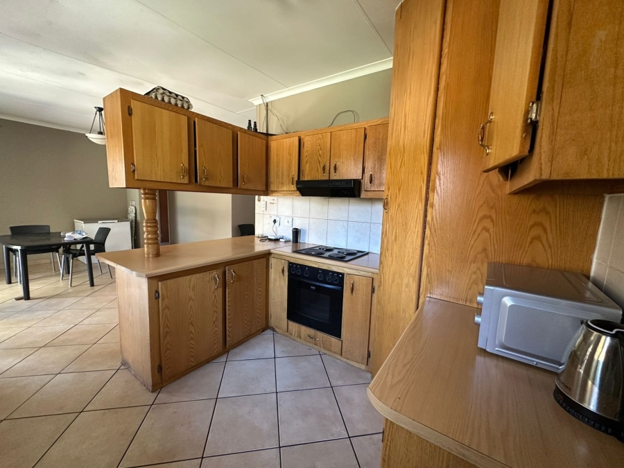 3 Bedroom Property for Sale in Waterval East North West